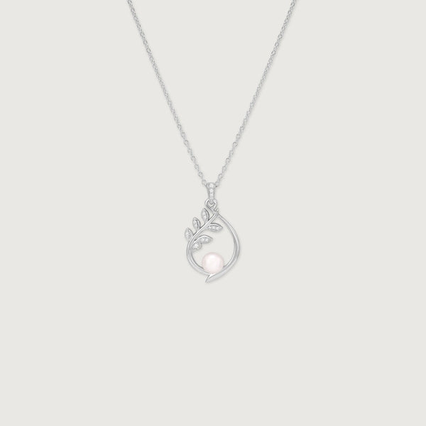 Elegant Leaf Pearl Pendant Necklace for Women | Premium Silver Finish